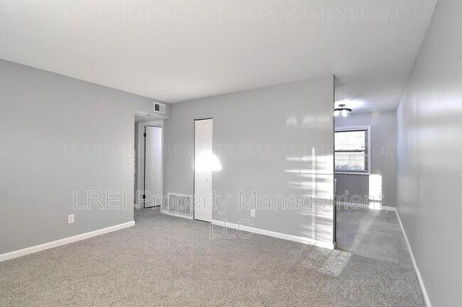 Foto del edificio - 1215 Burnwick Ct