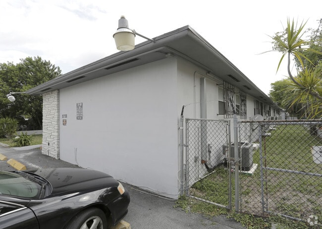 Building Photo - 7731 NW 2nd Ave