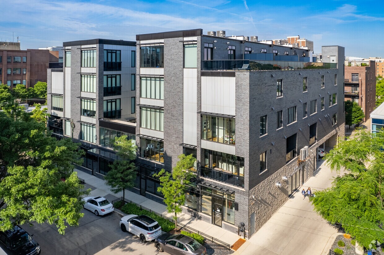 Primary Photo - Loomis Townhomes South