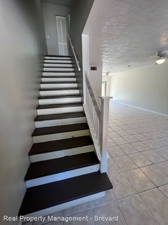 Building Photo - 2 br, 2 bath House - 3814 Tree Ridge Lane NE