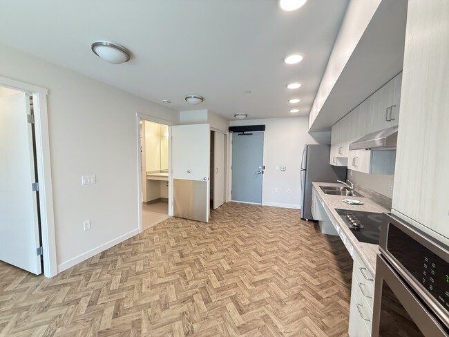 Building Photo - 508 Village Way