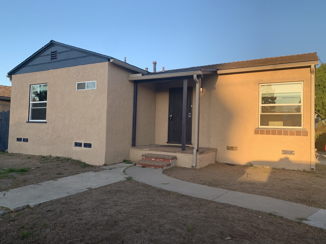 Primary Photo - 481 Park Way