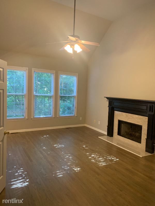 Building Photo - 5 br, 3 bath House - 345 Laurel Glen Crossing