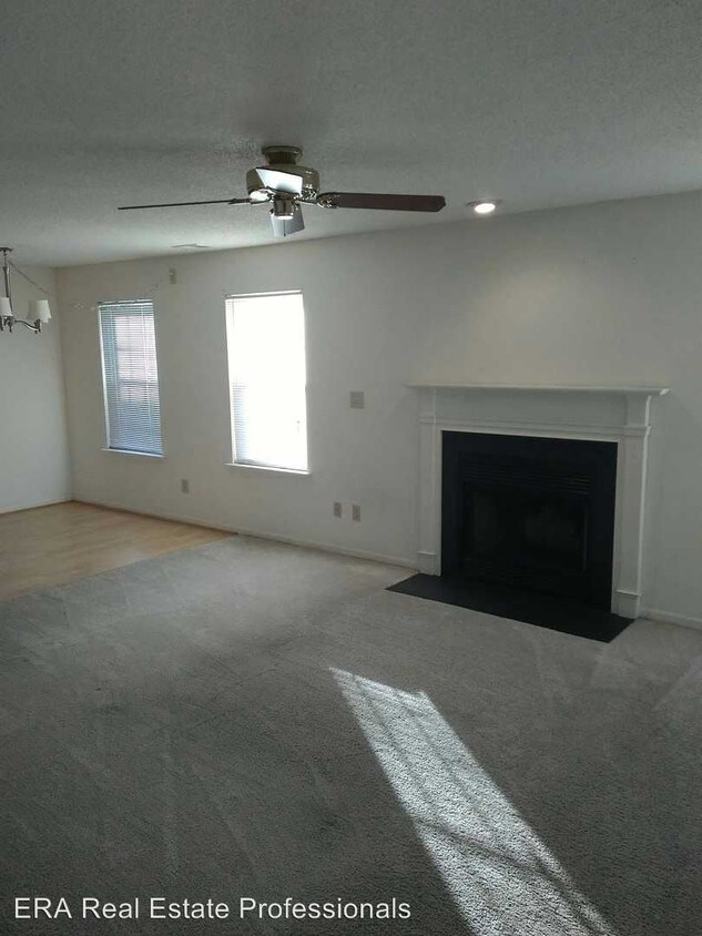 Building Photo - 5068 Gatehouse Way