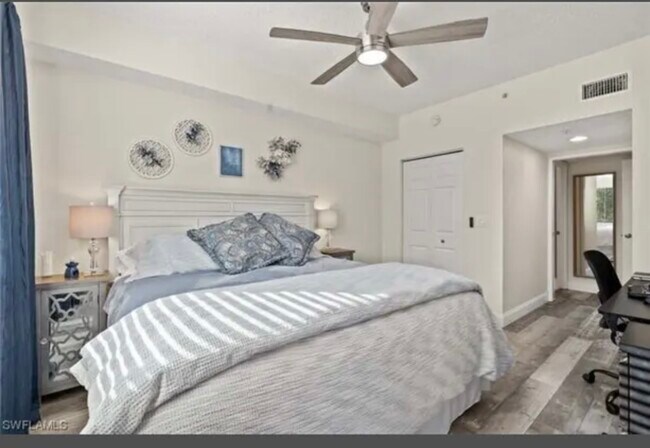 Building Photo - 1840 Florida Club Cir