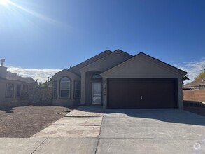 Building Photo - 14344 Desert Shadow Dr