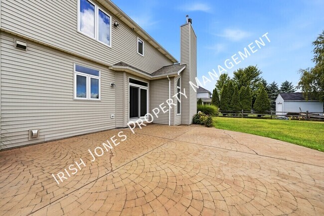 Building Photo - 109 Ashwood Ln
