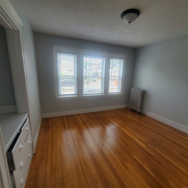 Building Photo - 43 Osceola St