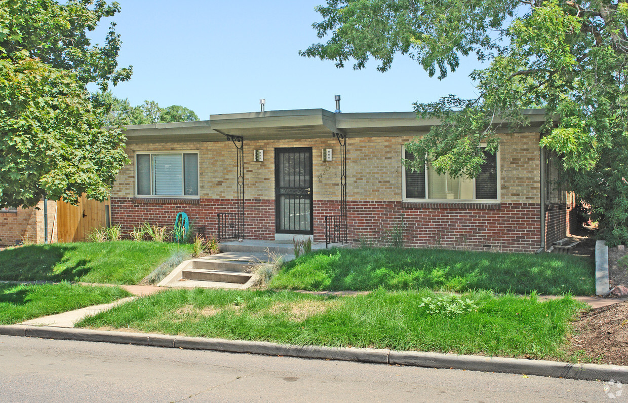 Building Photo - 3420 Tennyson St