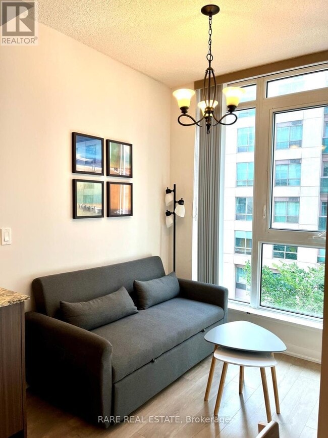 Photo du bâtiment - 199 Richmond St W