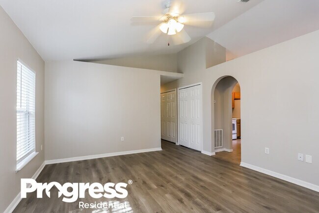 Foto del edificio - 17031 Ongar Ct