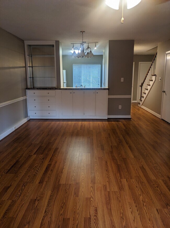 Foto del edificio - 3501 Christopher Dr NW