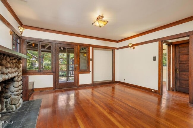 Building Photo - 845 S Los Robles Ave