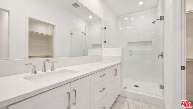 Building Photo - 1784 Lychee St