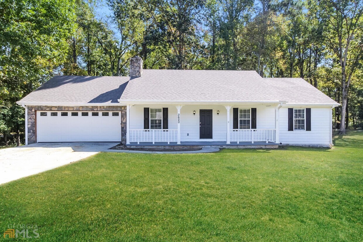 3620 Brookview Dr, Loganville, GA 30052 House Rental in Loganville