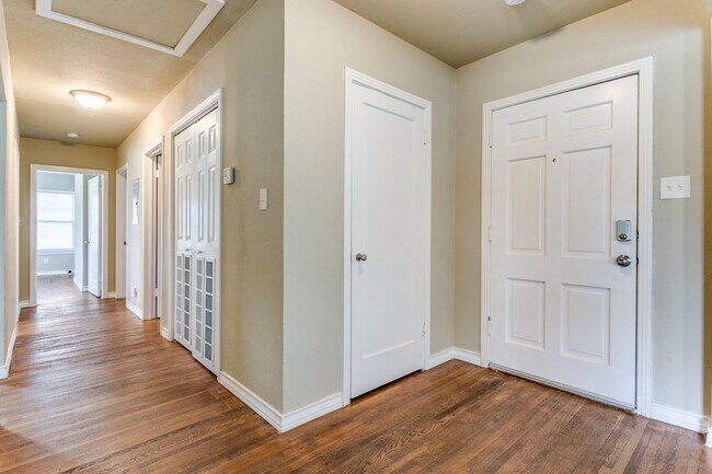 Foto del edificio - 3- BEDROOM IN JEFFERSON TERRACE