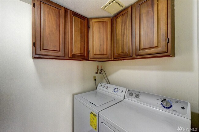 Laundry Room - 14334 126th Ave NE