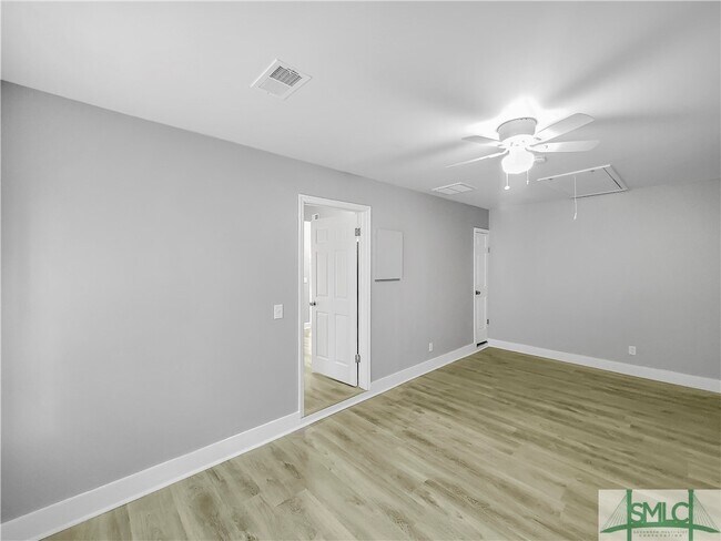 Building Photo - 66 Egret Cir