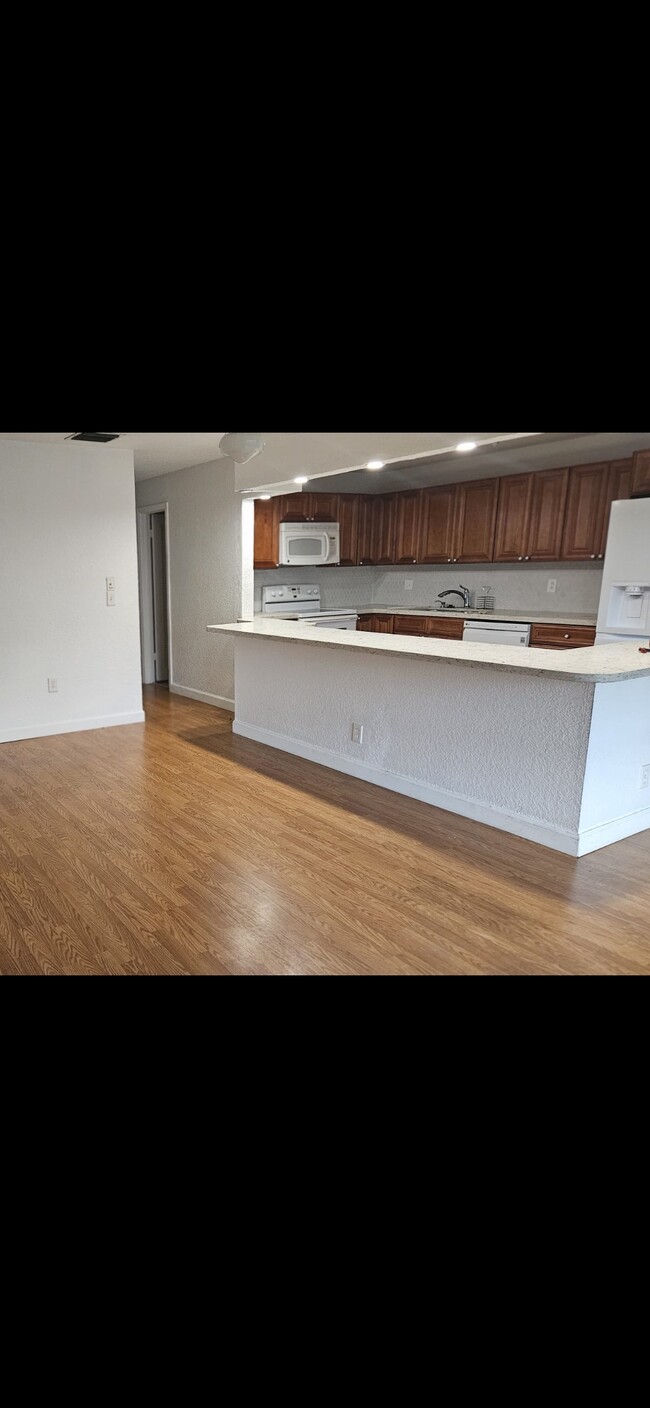 Foto del edificio - 8555 NW 10th St