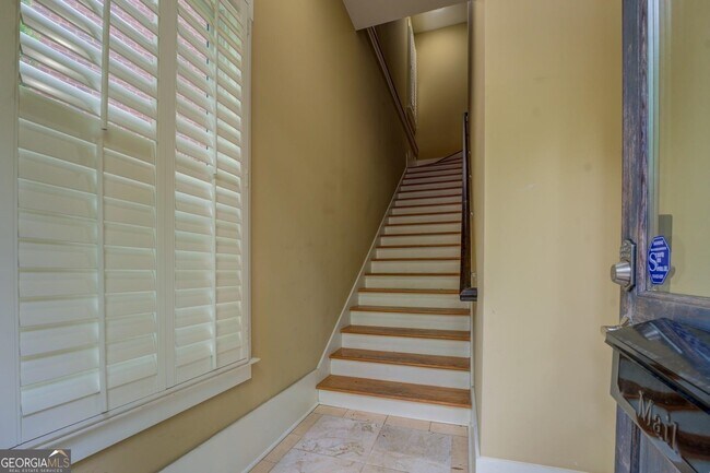 Foto del edificio - 4165 Raphael Street