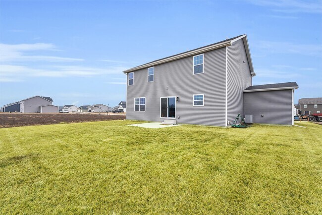 Building Photo - 1501 Warwick Dr