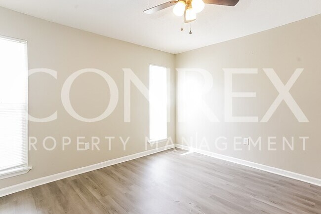 Building Photo - Charming Augusta Home