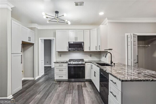 Foto del edificio - 2120 Sweetbirch Trail