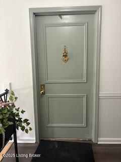 Foto principal - 707 Highwood Dr
