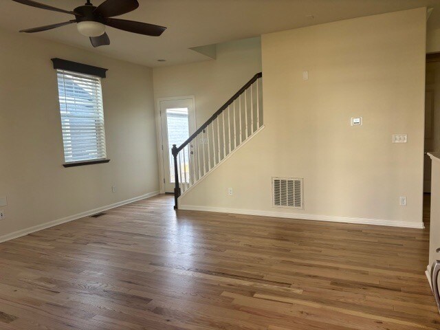 Foto del edificio - 4332 N Meadows Dr