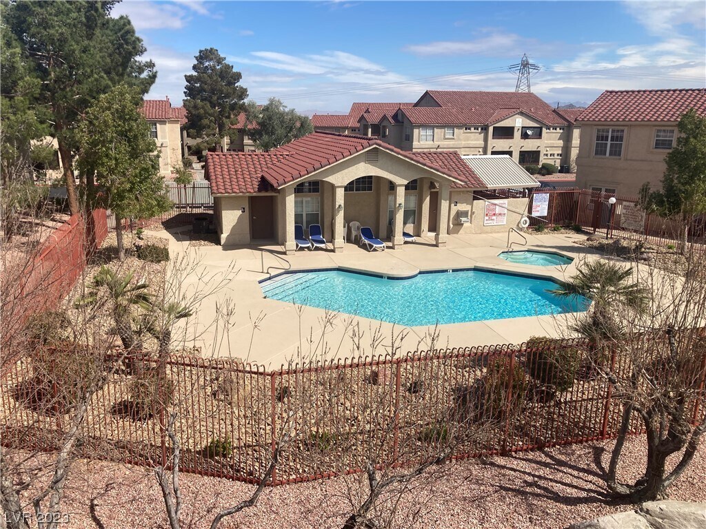 Foto principal - 520 Arrowhead Trail
