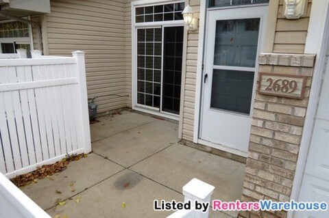Building Photo - 2689 Mallard Dr