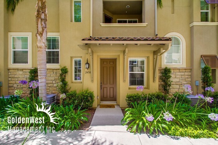 Primary Photo - Gorgeous 3Bdm 2.5Ba Home in the Heart of S...