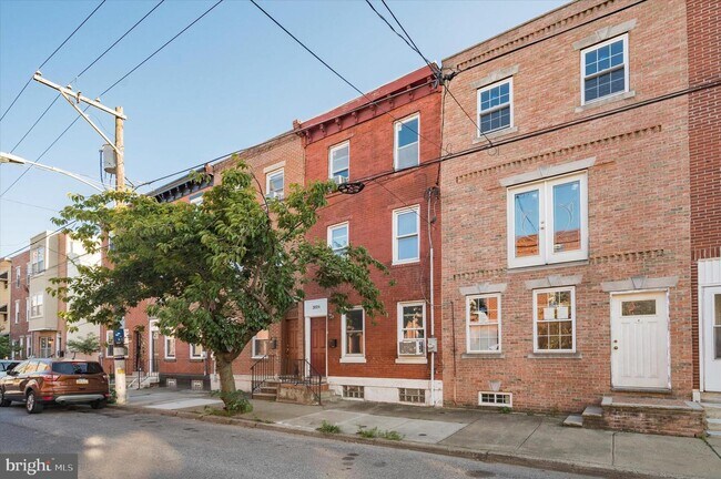 Building Photo - 2026 Ellsworth St