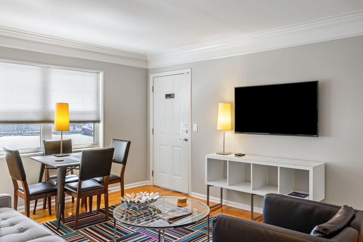 Foto principal - 15 Standish Ave NW
