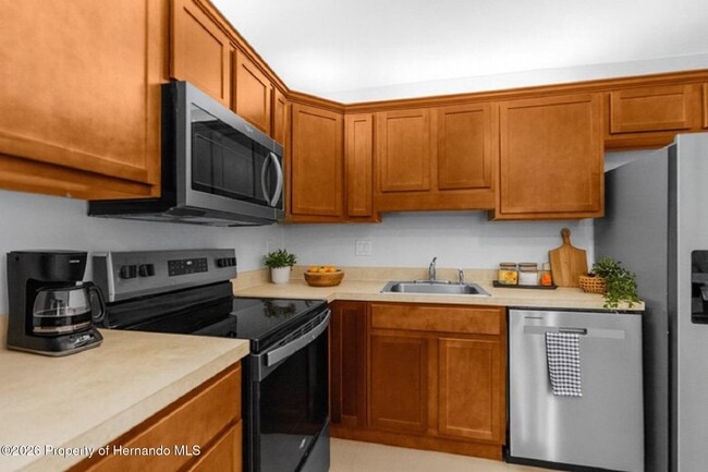 Building Photo - 5551 Executive Dr