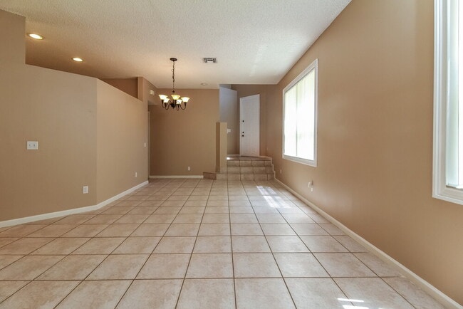 Foto del edificio - 9724 NW 1st Manor