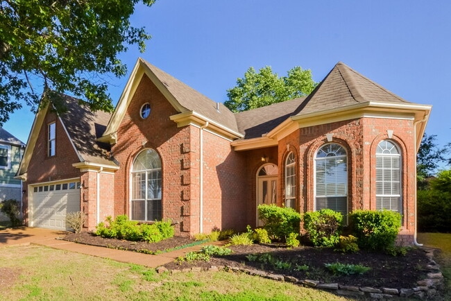 Building Photo - 1058 Green Fern Cove