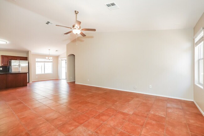 Foto del edificio - 3341 W Yellow Peak Dr