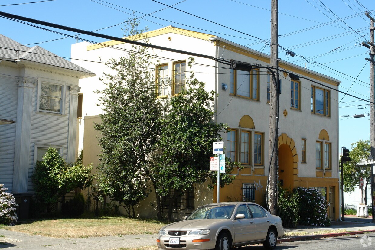 Foto del edificio - 2511 Fulton St