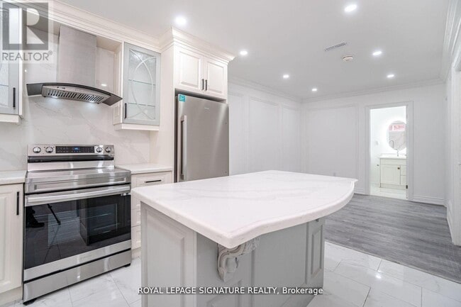 Photo du bâtiment - 36 Dudley Ave