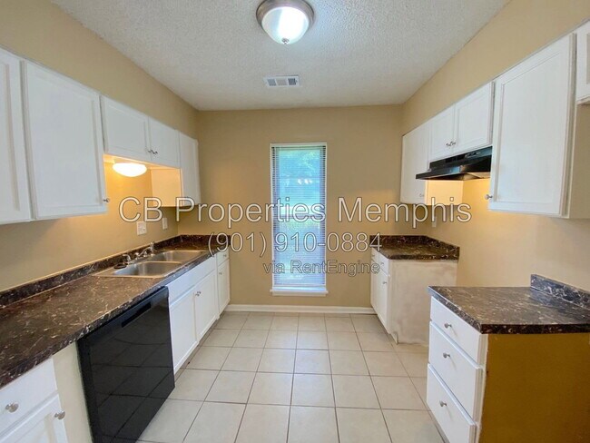 Building Photo - 6930 Autumnhill Ln