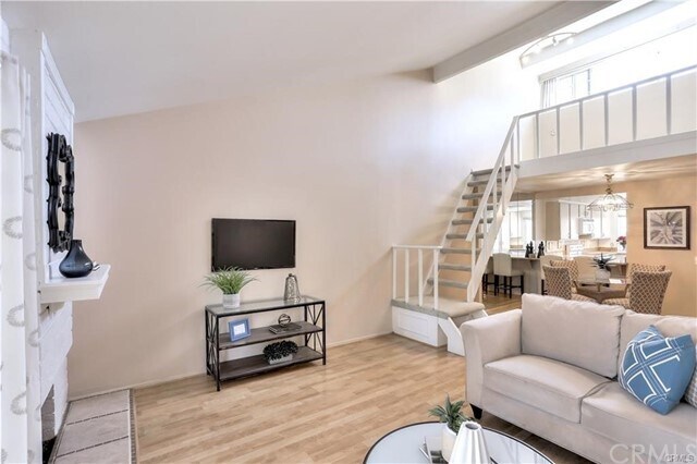 Foto del edificio - 17391 Sandalwood