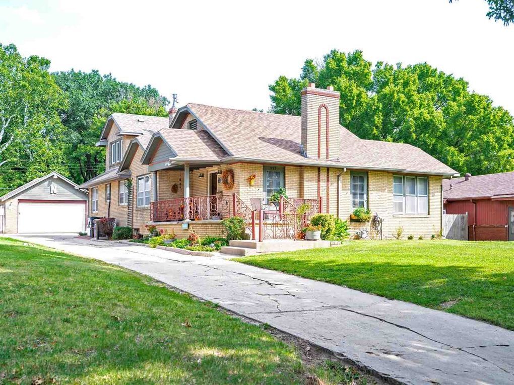 552 S Roosevelt St, Wichita, KS 67218 House for Rent in Wichita, KS