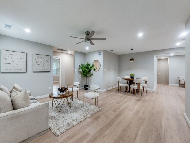 Foto del edificio - 3160 Bannon Dr
