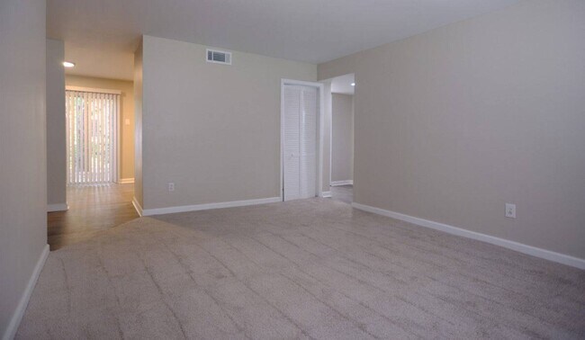 Foto del edificio - Pineview Apartments