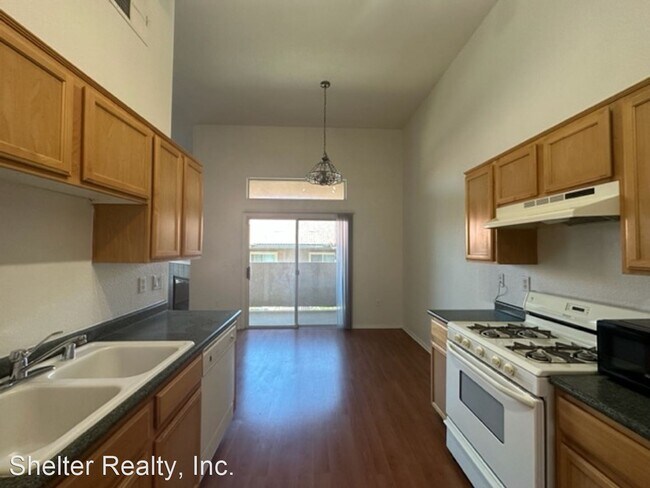 Building Photo - 2 br, 2 bath House - 3320 Cactus Shadow St...