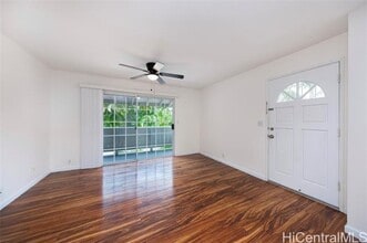 Building Photo - 46-1018-1018 Emepela Wy