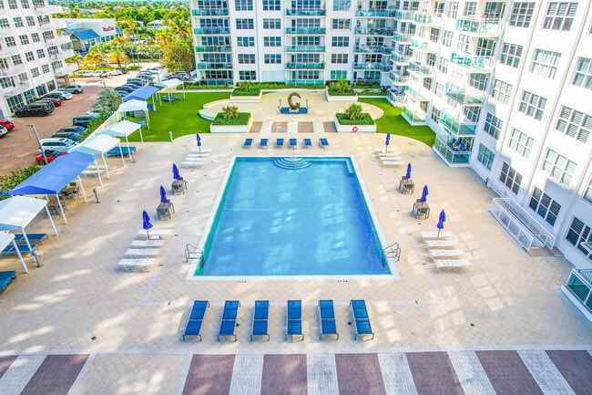 Foto del edificio - 3900 Galt Ocean Dr