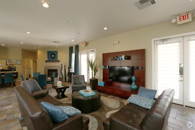 Clubhouse - The Groves