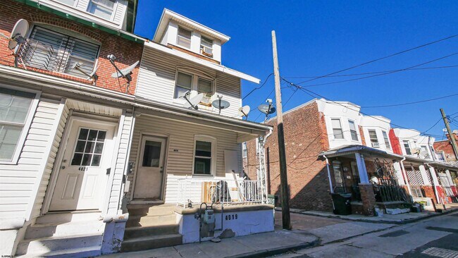 Foto del edificio - 18 N Michigan Ave